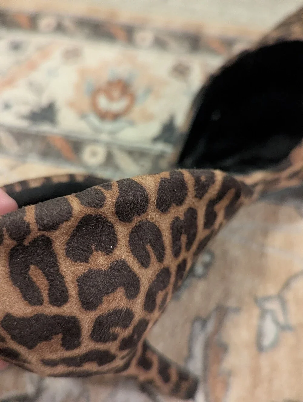 Leopard Print Pointed-Toe Women's Pumps